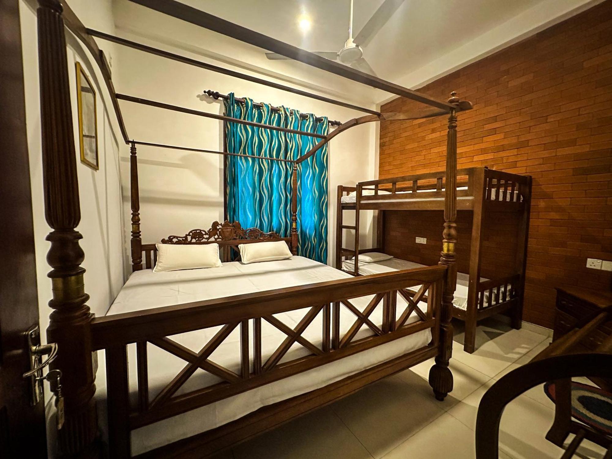 New Panda House Hotell Galle Exteriör bild