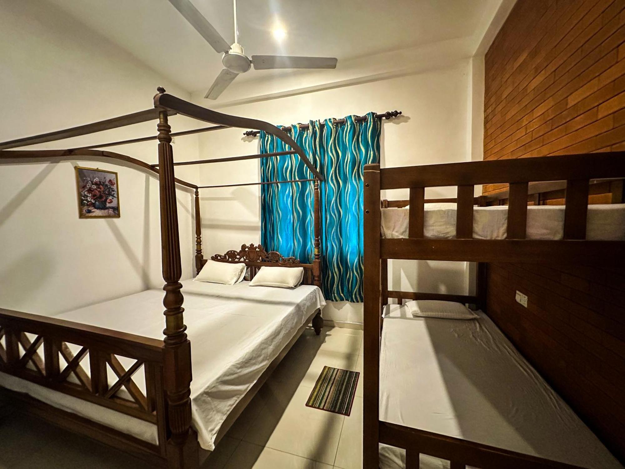 New Panda House Hotell Galle Rum bild